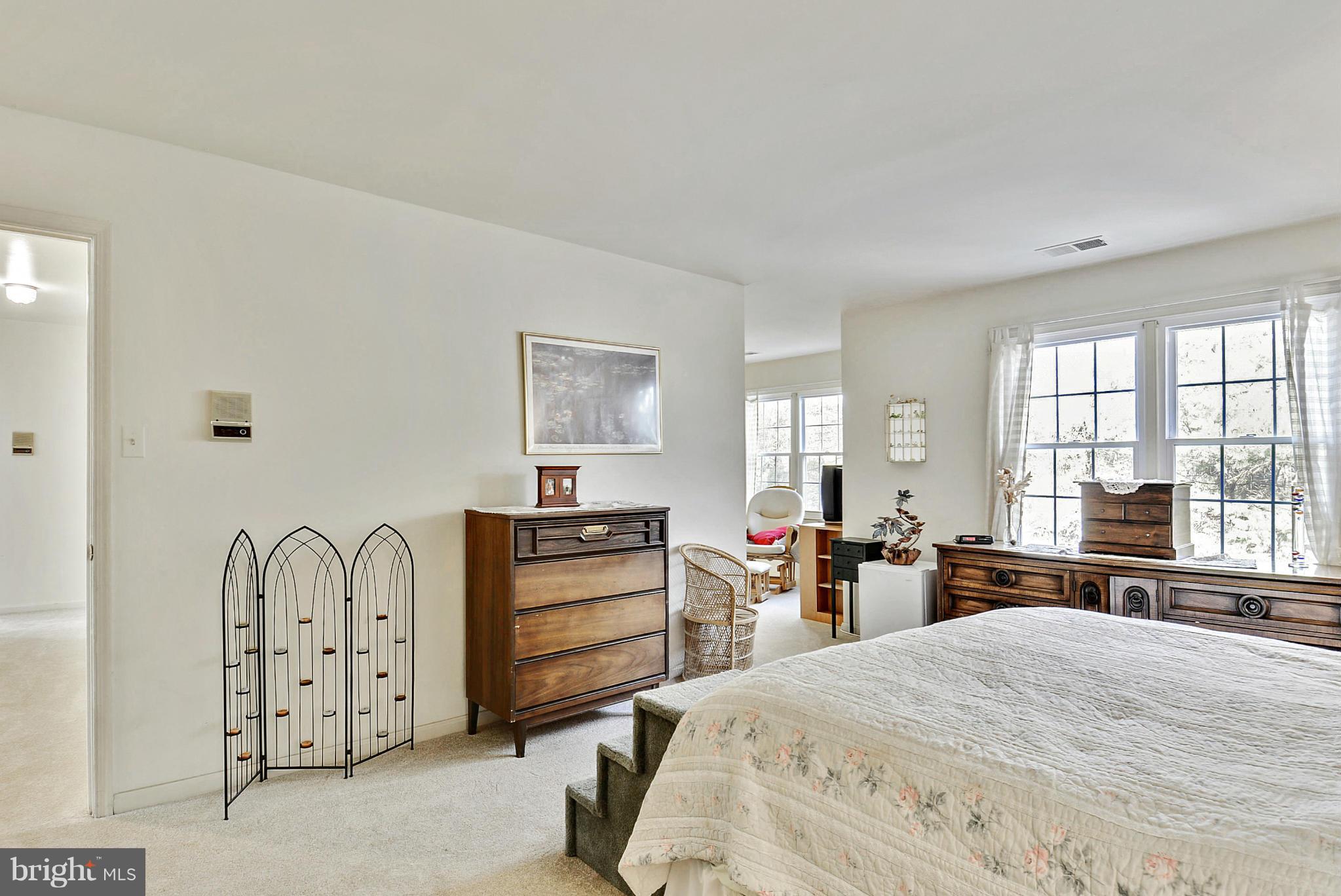15005 Whitegate Road Silver Spring, MD 20905 - Photo 20 of 30 Bedroom (Master)