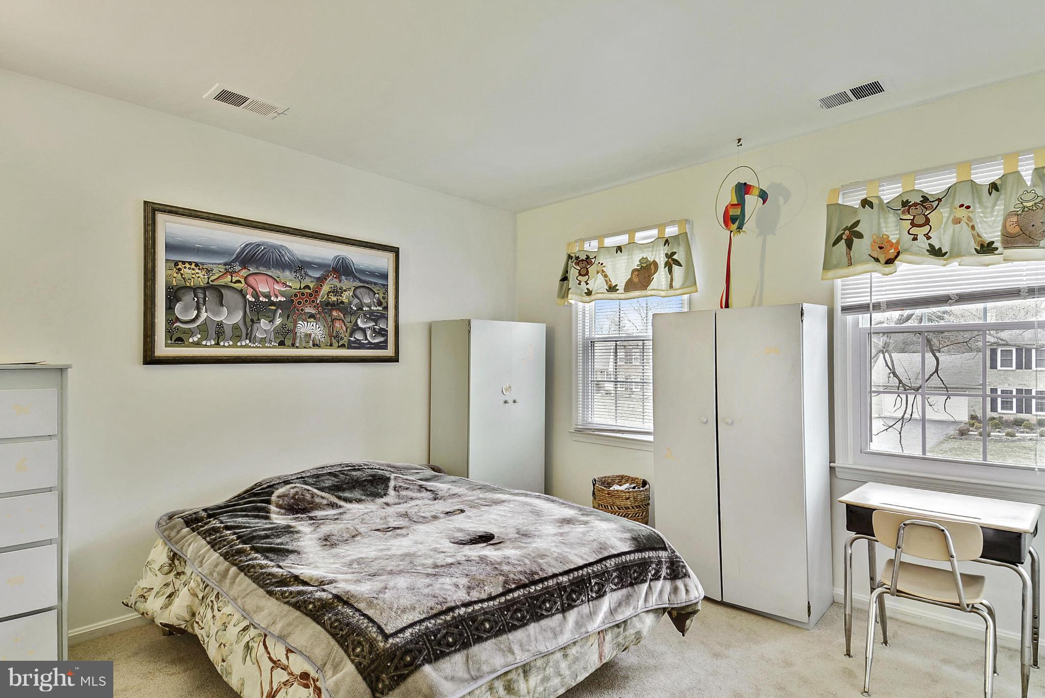 15005 Whitegate Road Silver Spring, MD 20905 - Photo 24 of 30 Bedroom