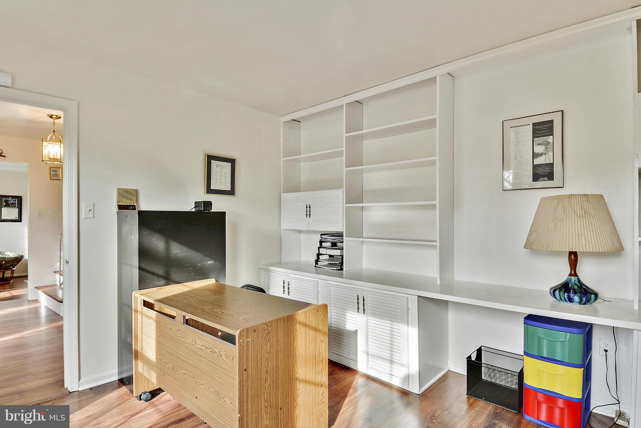 15005 Whitegate Road Silver Spring, MD 20905 - Photo 4 of 30 Interior (General)