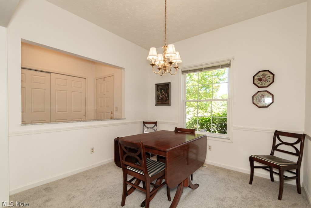 1727 Richmond Road Lyndhurst, OH 44124 - Photo 4 of 36