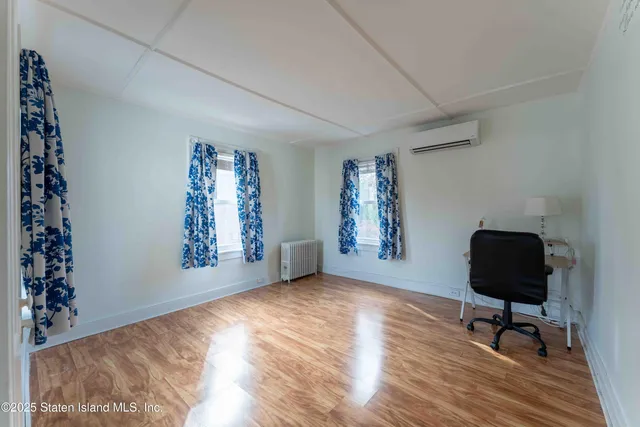 $749,000 | 236 Lee Avenue | Tottenville