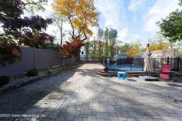 $749,000 | 236 Lee Avenue | Tottenville