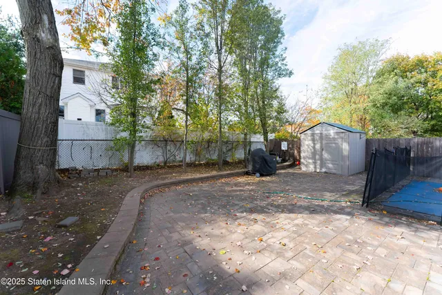 $749,000 | 236 Lee Avenue | Tottenville