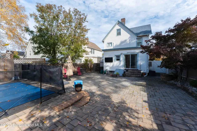 $749,000 | 236 Lee Avenue | Tottenville