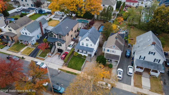 $749,000 | 236 Lee Avenue | Tottenville