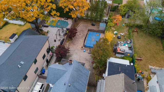 $749,000 | 236 Lee Avenue | Tottenville