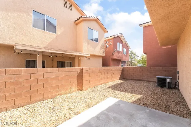 $1,700 | 6888 Bronze Meadow Avenue, Las Vegas, NV 89122
