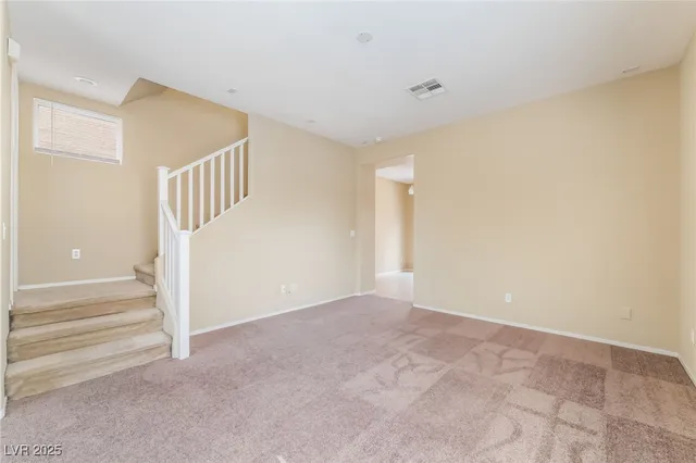 $1,700 | 6888 Bronze Meadow Avenue, Las Vegas, NV 89122