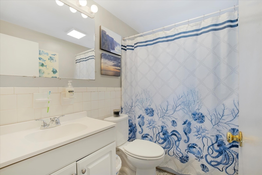 94 Durham Road, Unit 94 Dedham, MA 02026 - Photo 17 of 30