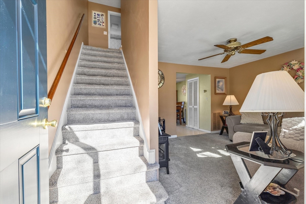 94 Durham Road, Unit 94 Dedham, MA 02026 - Photo 7 of 30