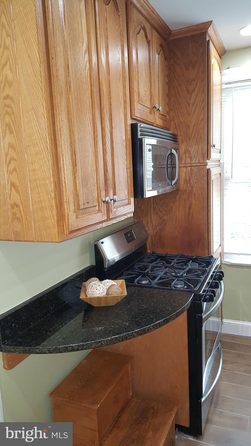 618 Ridge Road Southeast Washington, DC 20019 - Photo 10 of 21 Kitchen