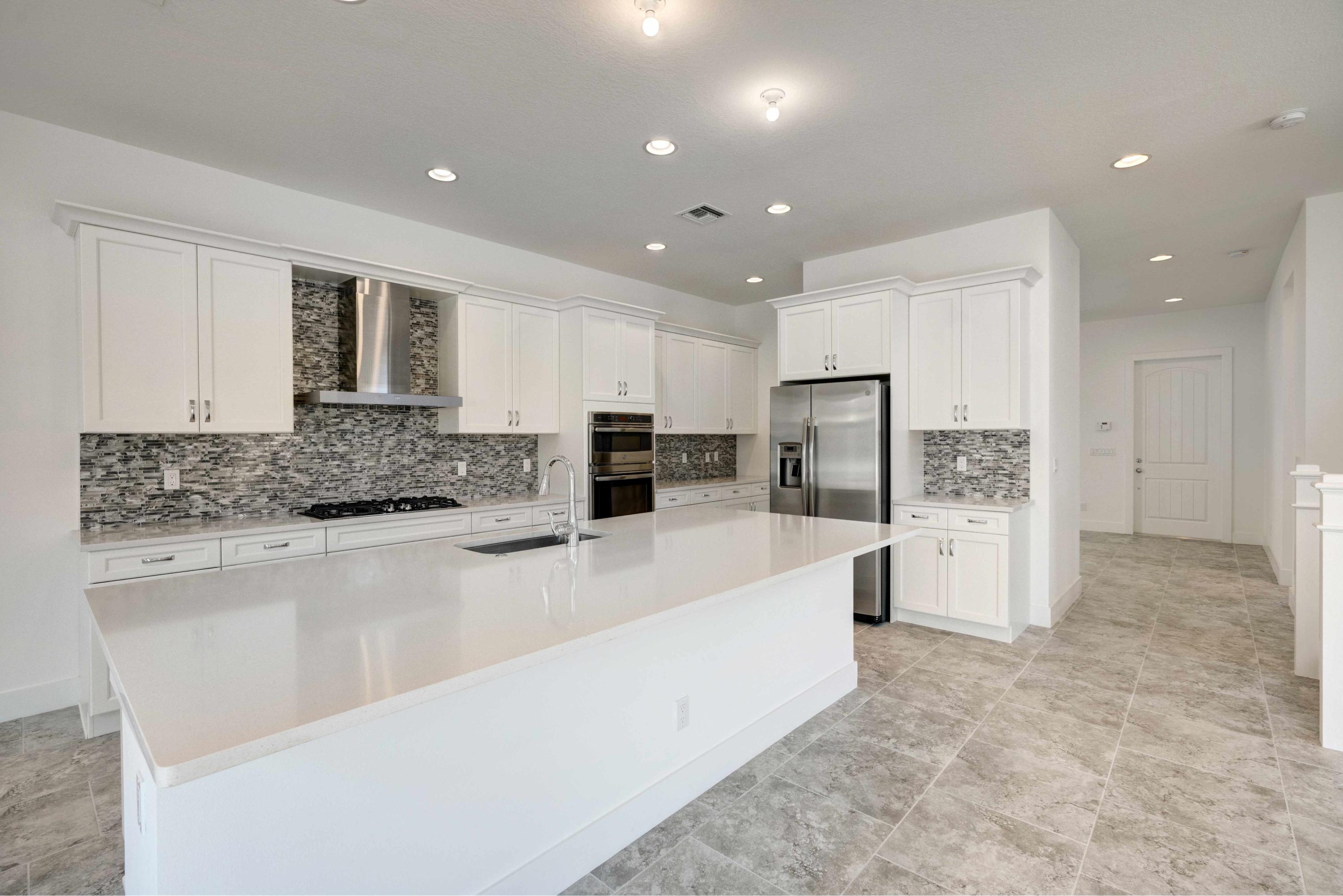 13221 Alton Road Palm Beach Gardens, FL 33418 - Photo 12 of 54 kitchen