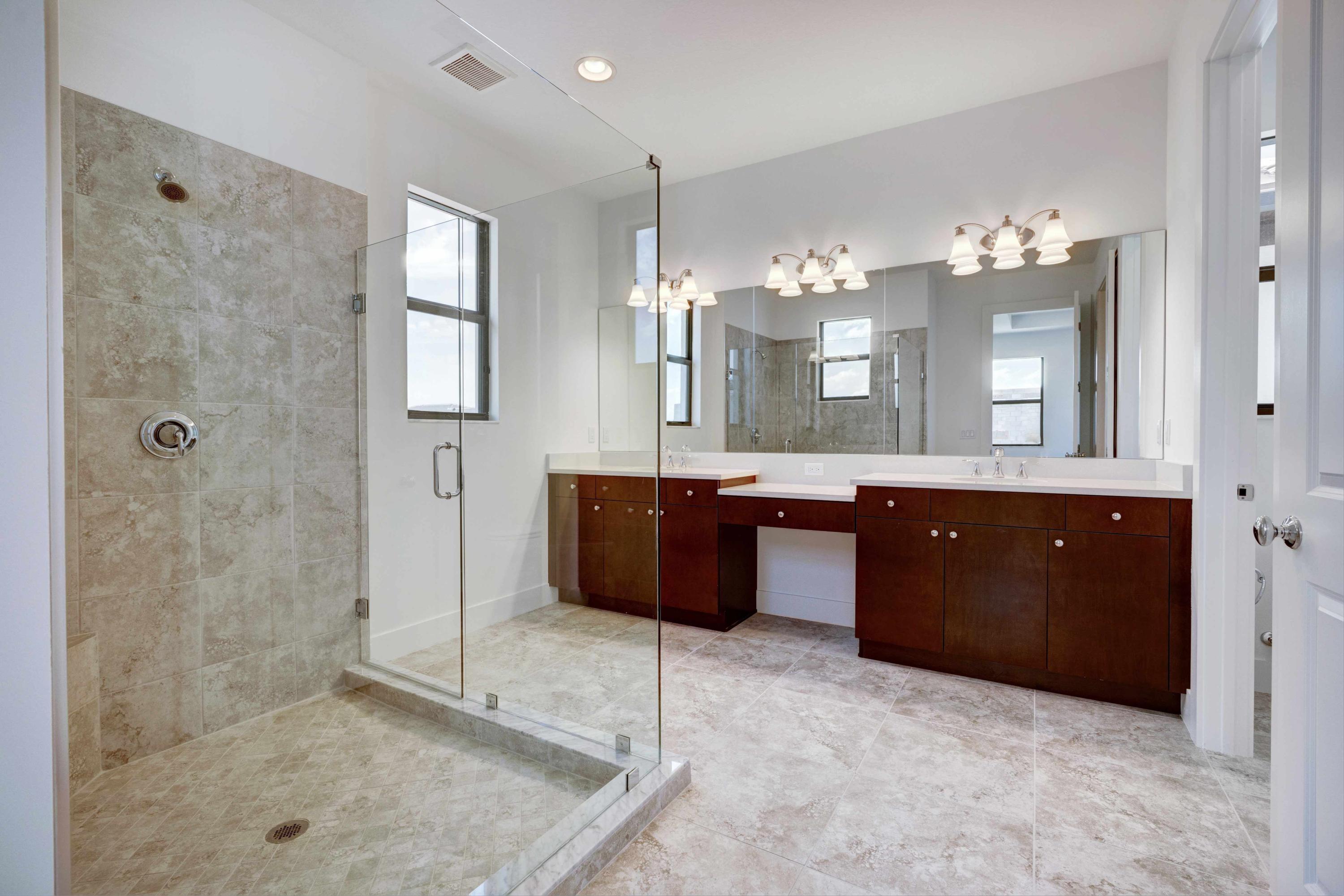 13221 Alton Road Palm Beach Gardens, FL 33418 - Photo 19 of 54 Master Bath