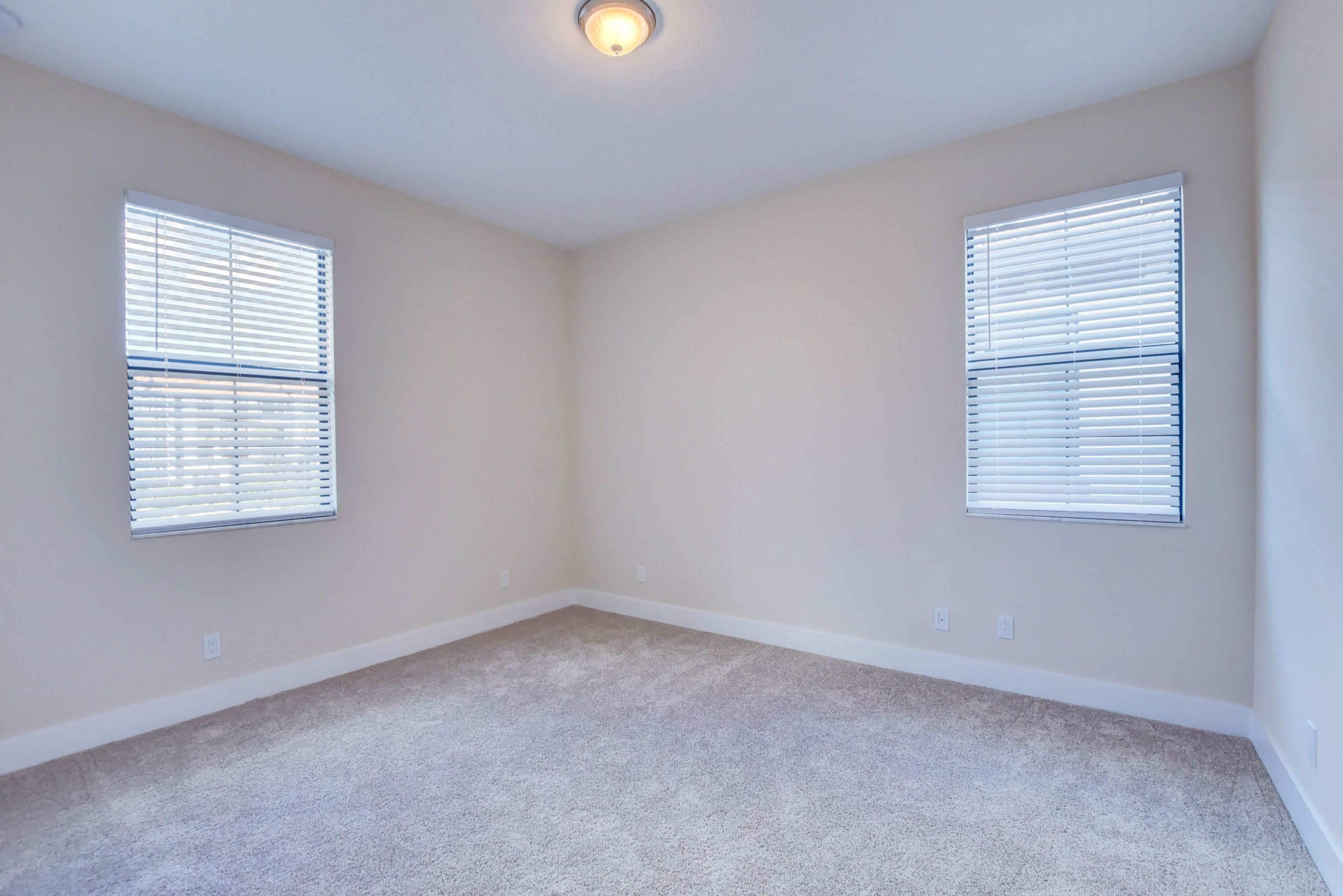 13221 Alton Road Palm Beach Gardens, FL 33418 - Photo 23 of 54 3rd guest room