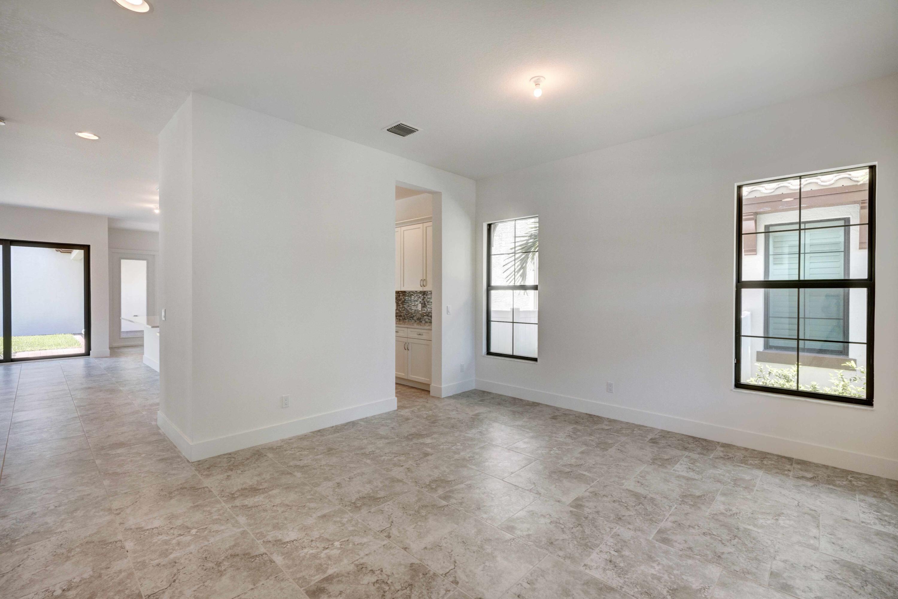 13221 Alton Road Palm Beach Gardens, FL 33418 - Photo 5 of 54 Dining room