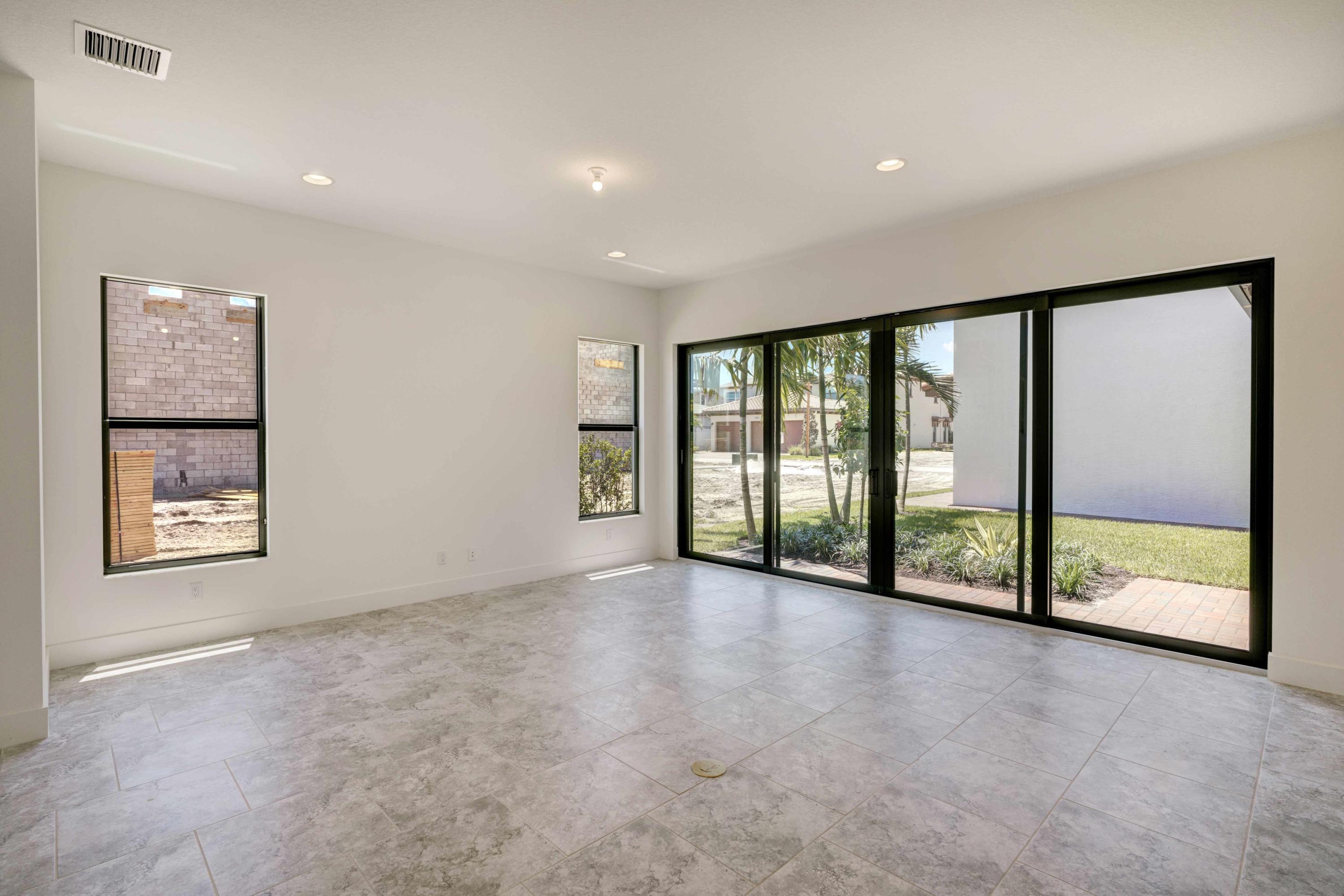 13221 Alton Road Palm Beach Gardens, FL 33418 - Photo 6 of 54 Great room