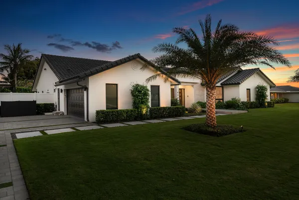 $3,495,000 | 926 Southwest 35th Court, Boynton Beach, FL 33435