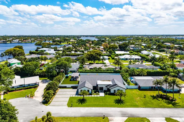 $3,495,000 | 926 Southwest 35th Court, Boynton Beach, FL 33435