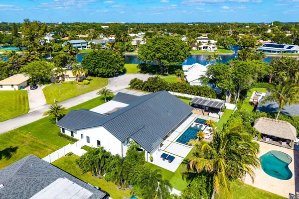 $3,495,000 | 926 Southwest 35th Court, Boynton Beach, FL 33435