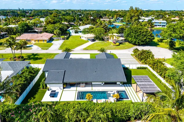 $3,495,000 | 926 Southwest 35th Court, Boynton Beach, FL 33435