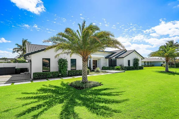 $3,495,000 | 926 Southwest 35th Court, Boynton Beach, FL 33435