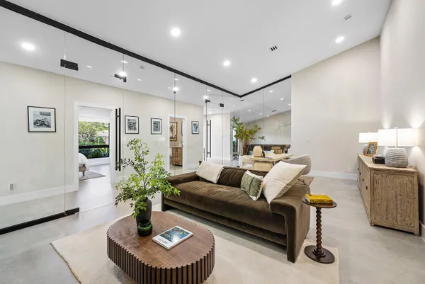 $3,495,000 | 926 Southwest 35th Court, Boynton Beach, FL 33435