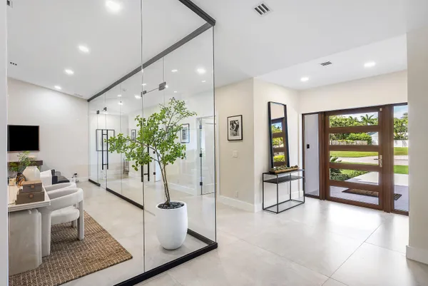 $3,495,000 | 926 Southwest 35th Court, Boynton Beach, FL 33435