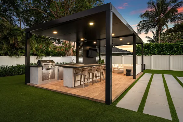 $3,495,000 | 926 Southwest 35th Court, Boynton Beach, FL 33435