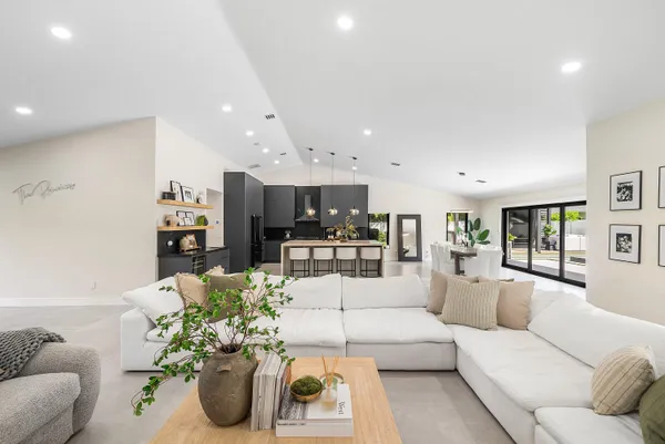 $3,495,000 | 926 Southwest 35th Court, Boynton Beach, FL 33435