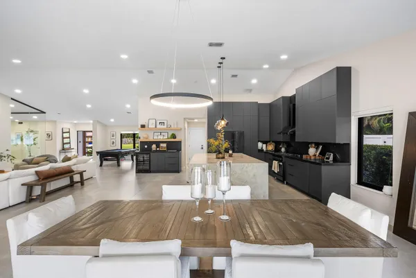 $3,495,000 | 926 Southwest 35th Court, Boynton Beach, FL 33435
