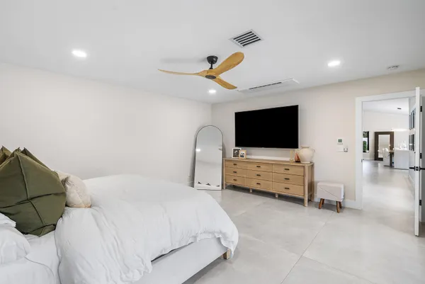 $3,495,000 | 926 Southwest 35th Court, Boynton Beach, FL 33435
