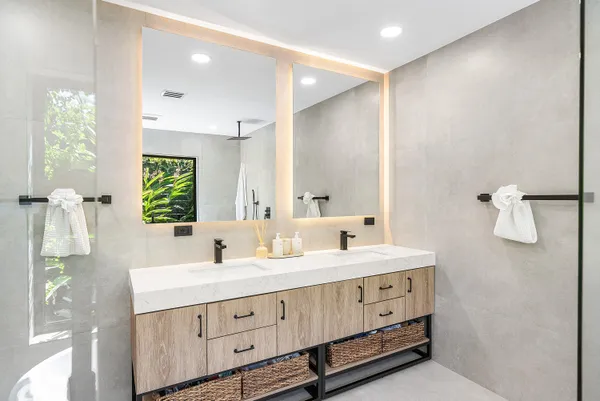 $3,495,000 | 926 Southwest 35th Court, Boynton Beach, FL 33435