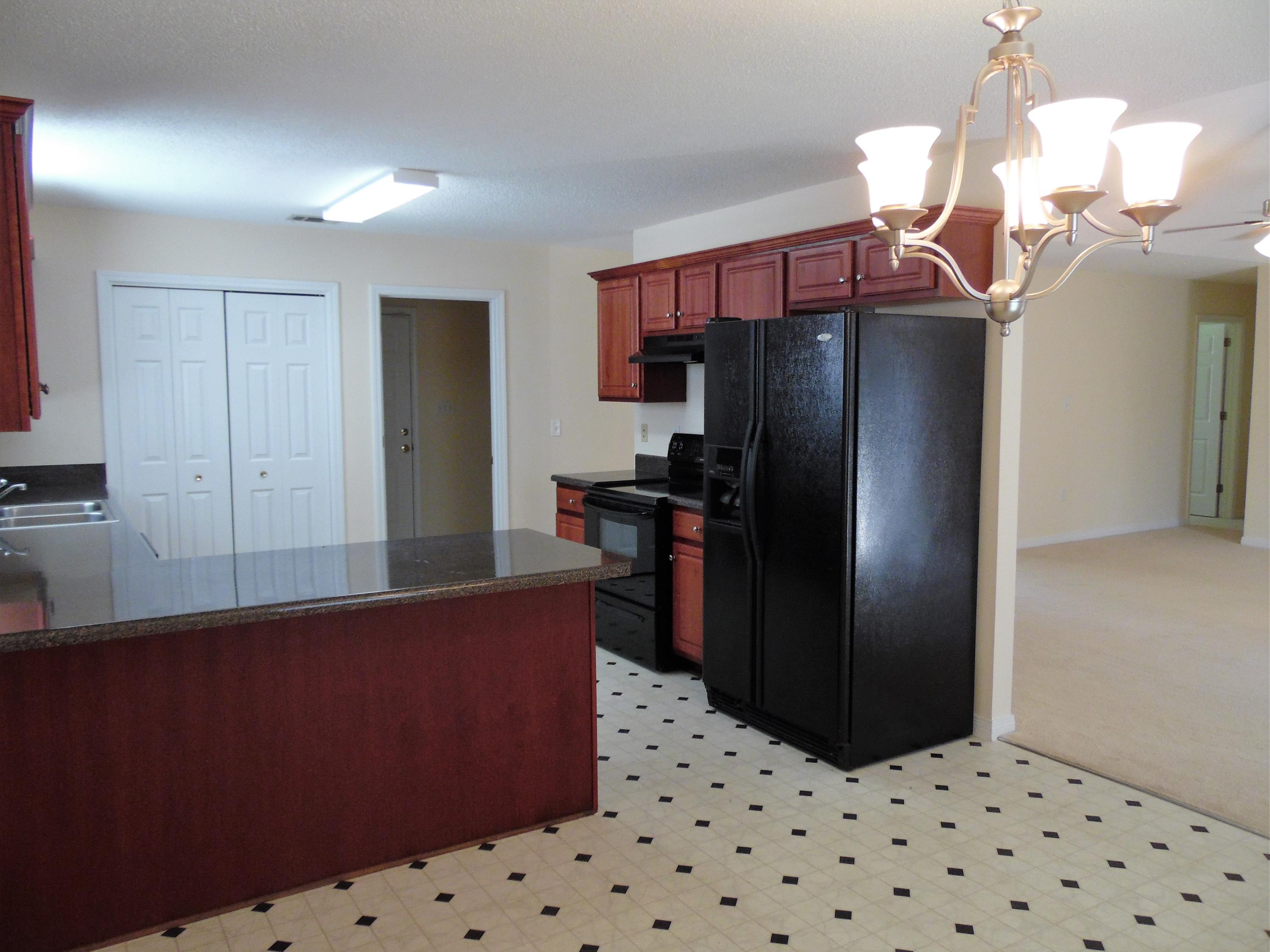 5435 Fairchild Road Crestview, FL 32539 - Photo 8 of 31 Gallery Image 8