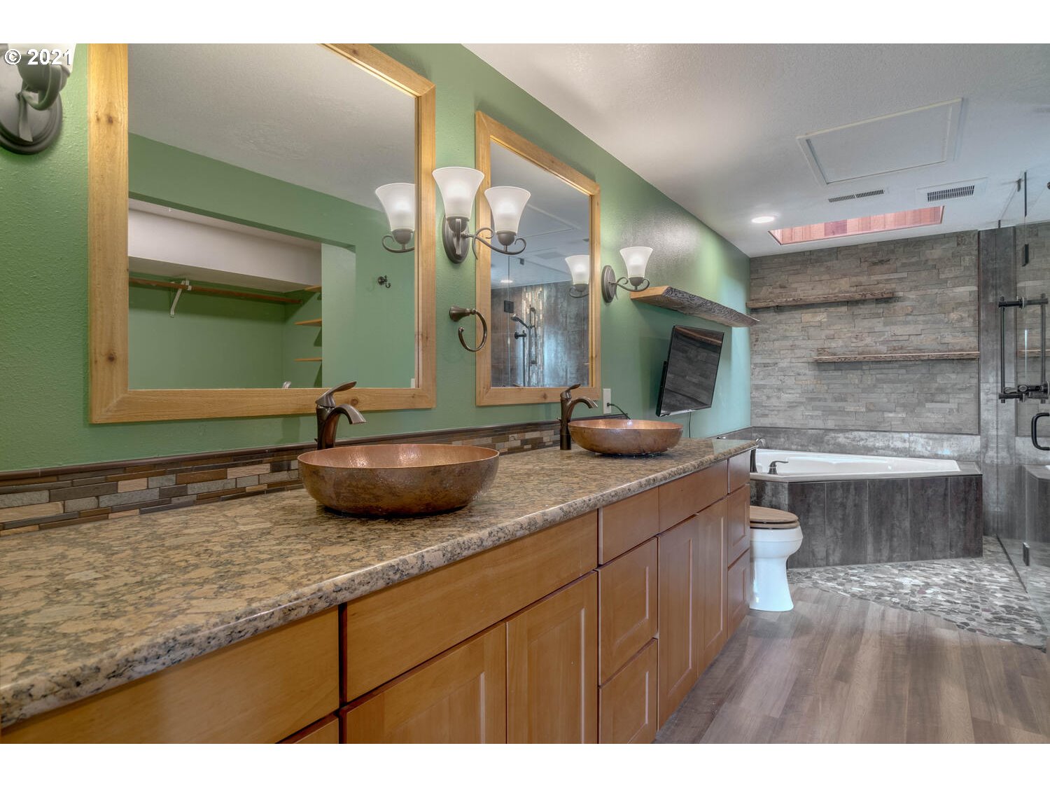 25950 Southeast Sunshine Valley Road Damascus, OR 97089 - Photo 16 of 32 Gallery Image 16