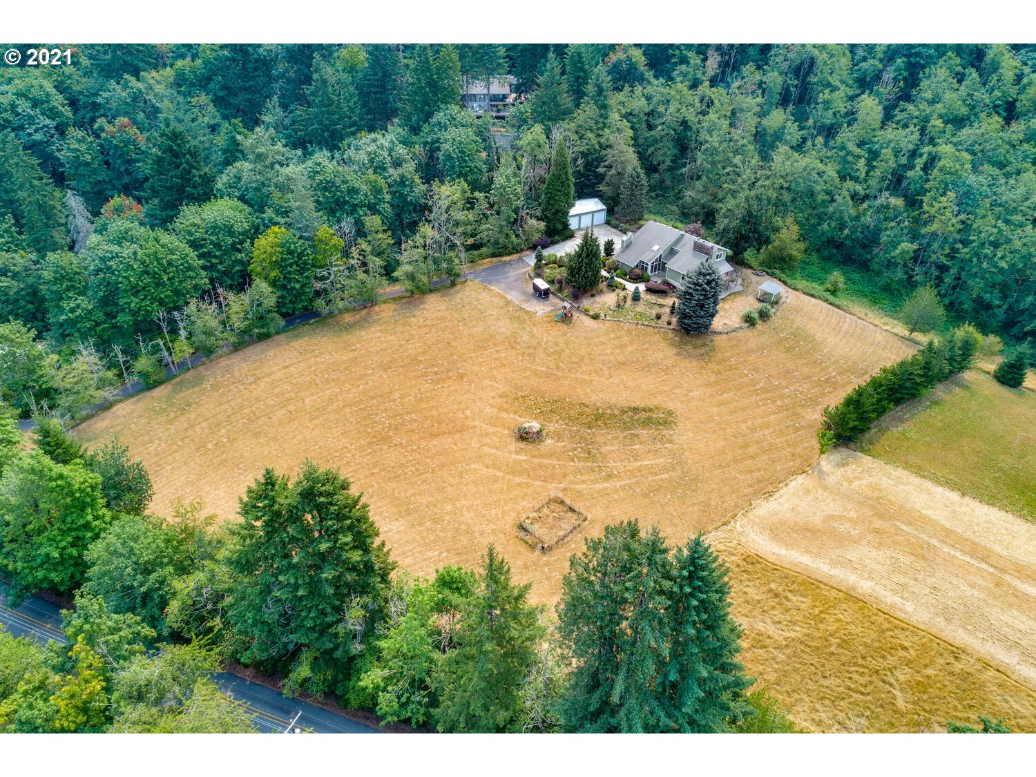 25950 Southeast Sunshine Valley Road Damascus, OR 97089 - Photo 31 of 32 Gallery Image 31