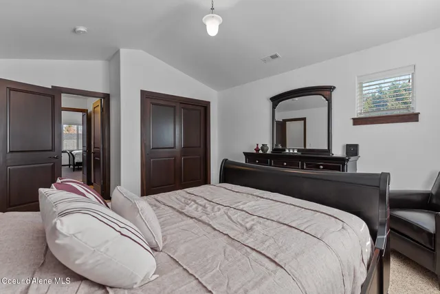 $629,900 | 3260 West Magistrate Loop, Hayden, ID 83835