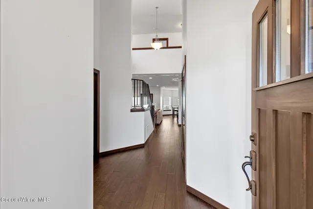 $629,900 | 3260 West Magistrate Loop, Hayden, ID 83835