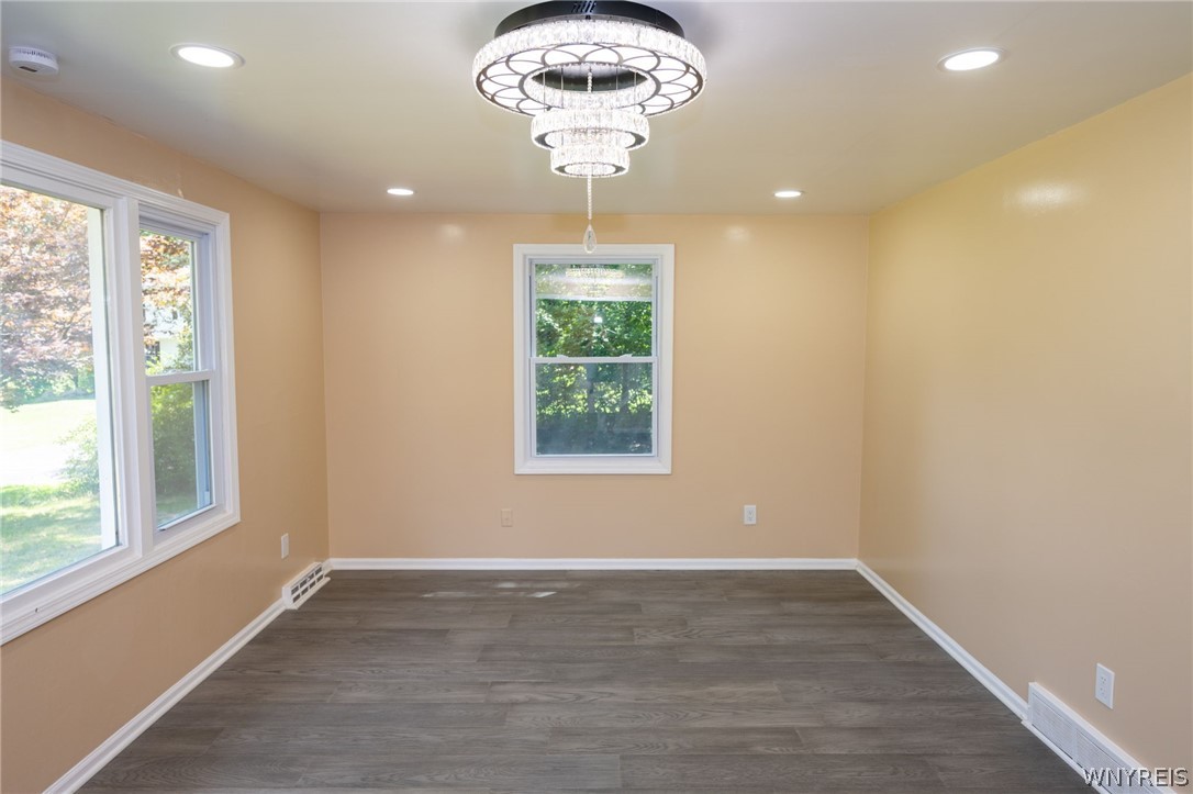 7124 Ridgewood Drive Lockport, NY 14094 - Photo 15 of 50