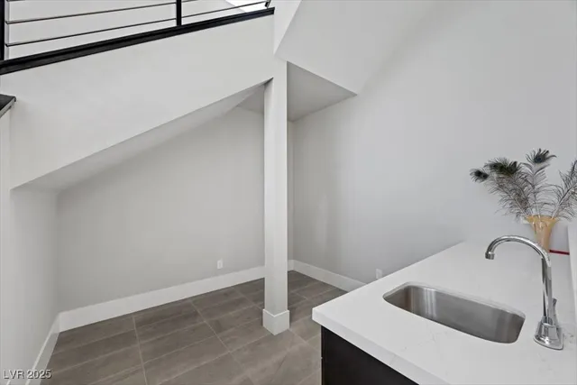 $11,800 | 4829 Shady Rdg Drive, Las Vegas, NV 89135