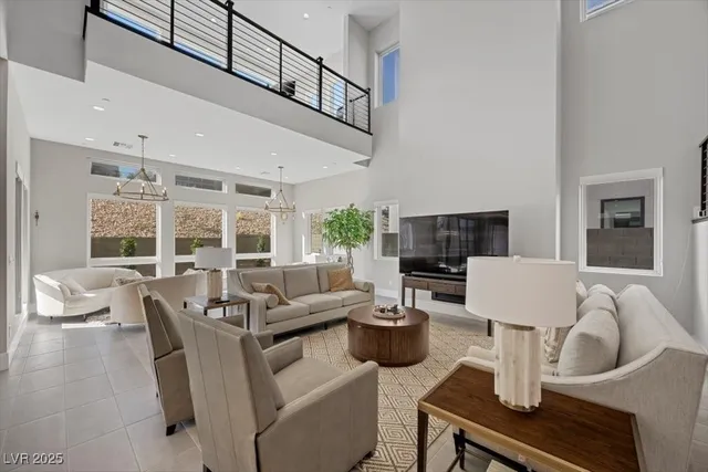 $11,800 | 4829 Shady Rdg Drive, Las Vegas, NV 89135