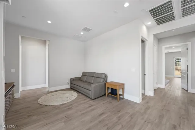 $11,800 | 4829 Shady Rdg Drive, Las Vegas, NV 89135