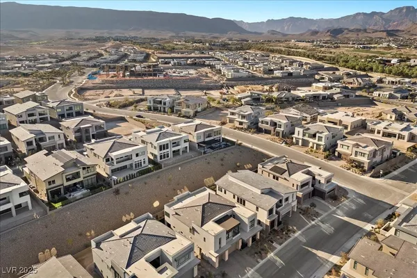 $11,800 | 4829 Shady Rdg Drive, Las Vegas, NV 89135