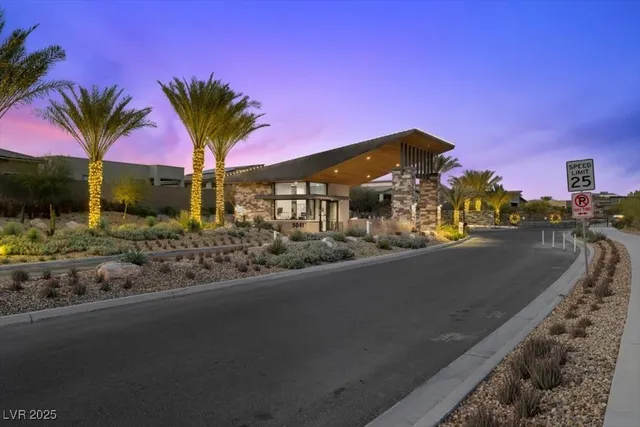 $11,800 | 4829 Shady Rdg Drive, Las Vegas, NV 89135