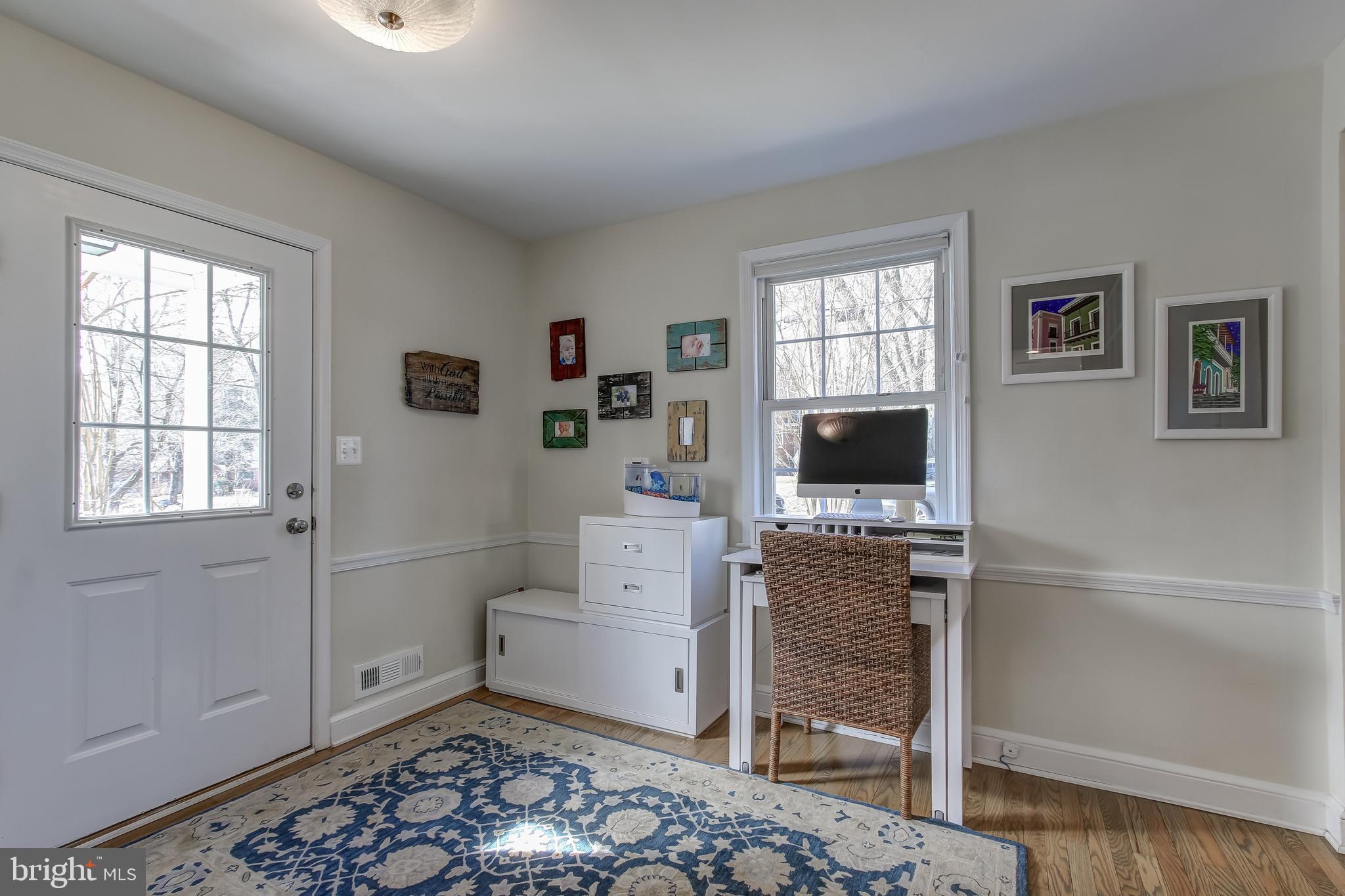 10217 Big Rock Road Silver Spring, MD 20901 - Photo 14 of 29 Main level office/mudroom