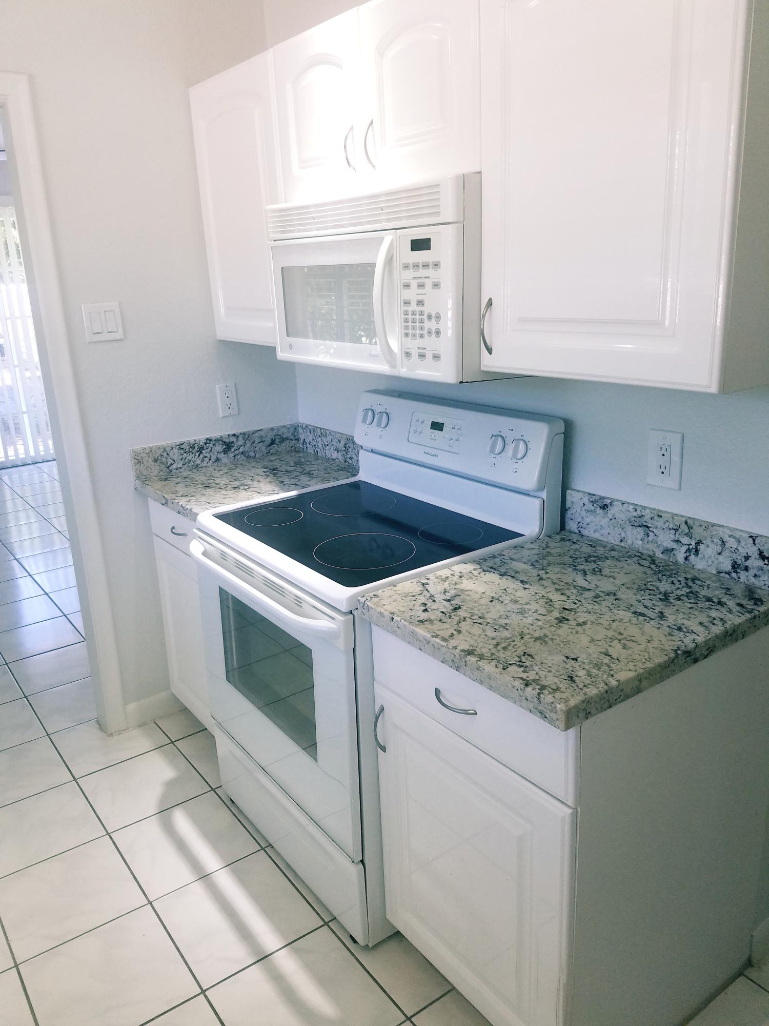 181 Northeast Wavecrest Way Boca Raton, FL 33432 - Photo 18 of 31 20170901_132203