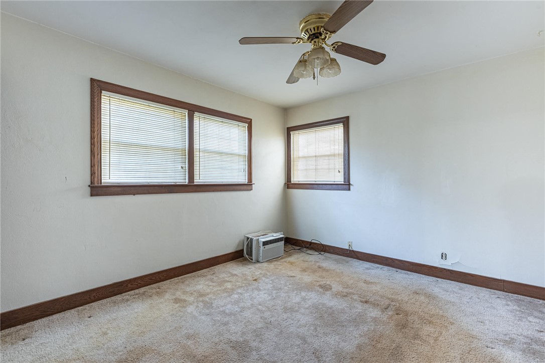 6885 Garber Road Clayton, OH 45415 - Photo 12 of 24 Bright and airy room with window views and functional ceiling fan.
