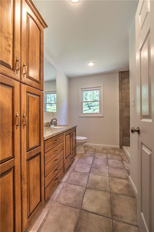235 McFann Road Butler, PA 16002 - Photo 13 of 25
