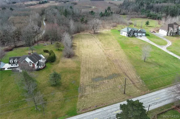 $142,900 | 4286 East Lake Road, Wilson, NY 14172