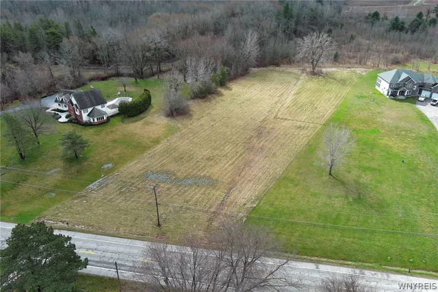 $142,900 | 4286 East Lake Road, Wilson, NY 14172