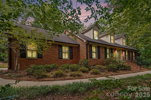 $435,000 | 215 Chedworth Court Southeast, Concord, NC 28025